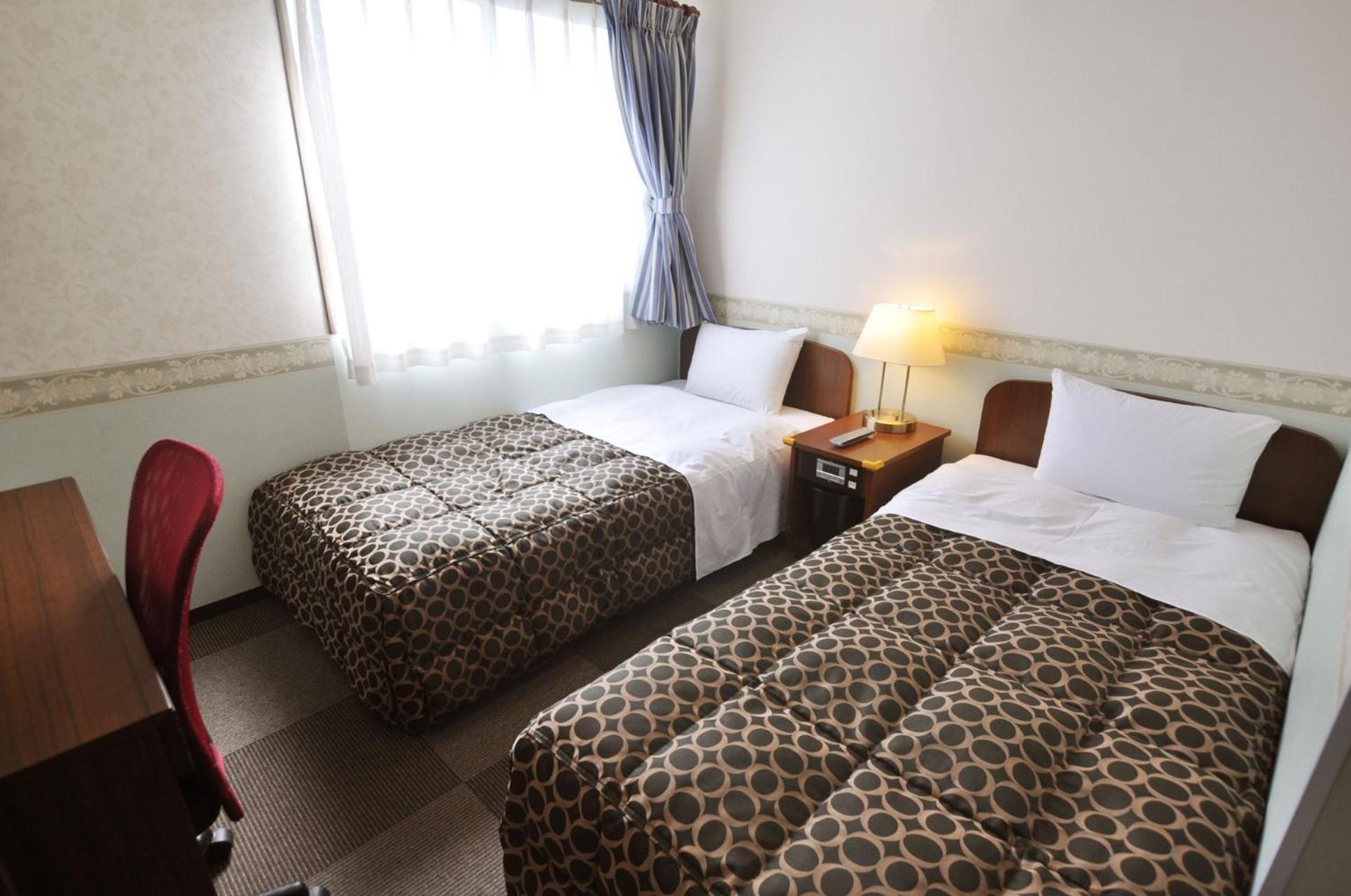 Futsukaichi Green Hotel Chikushino Phòng bức ảnh